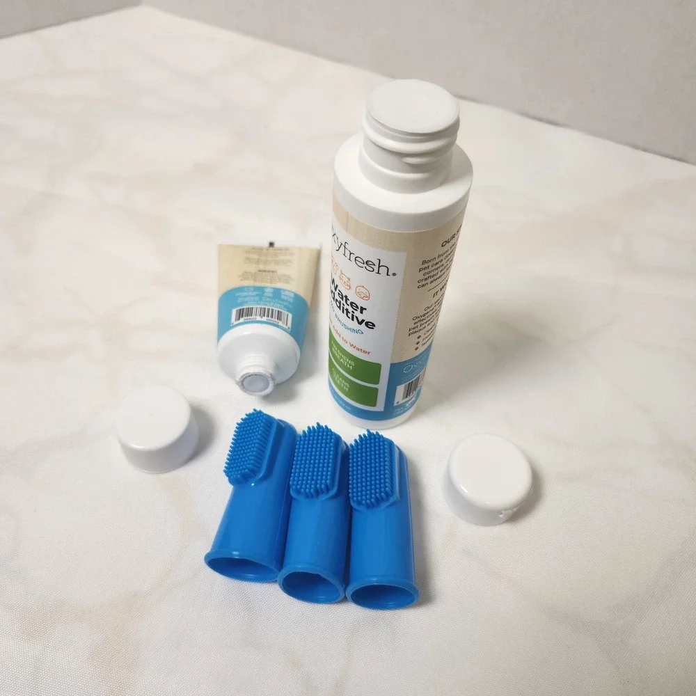 Oxyfresh Premium Dental Kit Pet‎ Dental Cleaning Kit New in Box